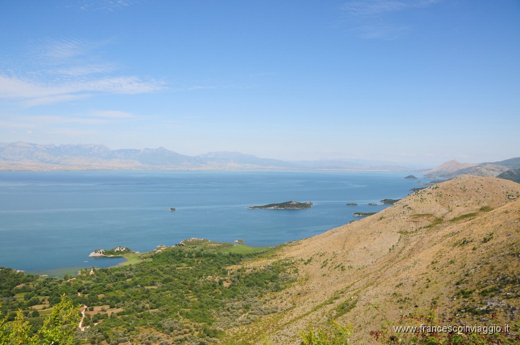 Verso Virpazar costeggiando  Il  lago Skadar145DSC_2688.JPG